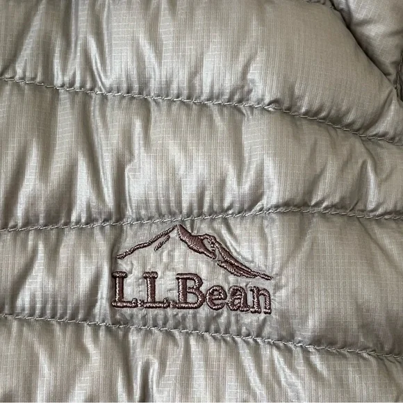 L.L. Bean Women's Ultralight 850 Down Jacket, Gray, Size XL, Downtek Pertex - Picture 6 of 14
